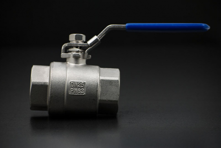 Stainless Steel Ball Valve Two-Piece full passage - 1 1/4 Inch / Female Thread x Female Thread